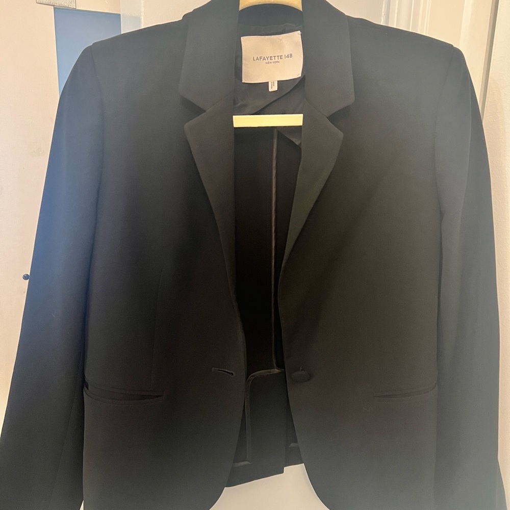 Lafayette 148 New York Black Blazer with Ivory Label Accent